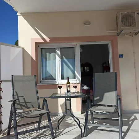 Thalassa Apartament *